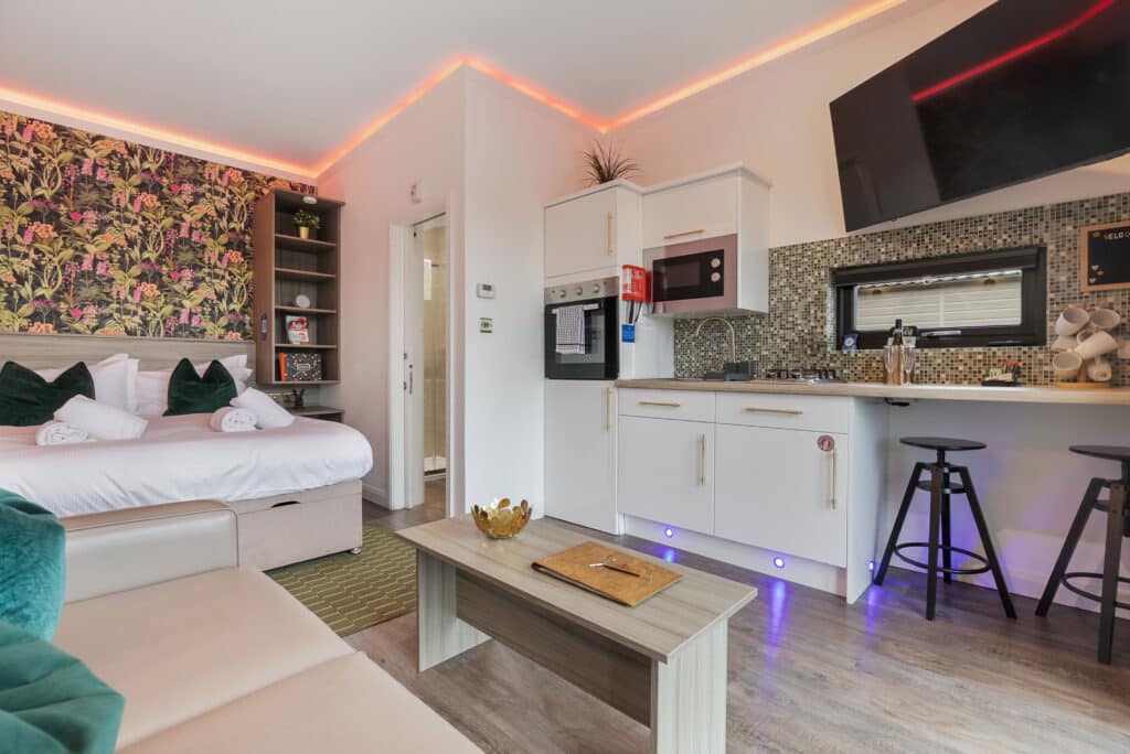 Kitchen and bed area in Pod 6
